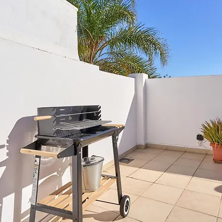 Fernandita Апартаменты *